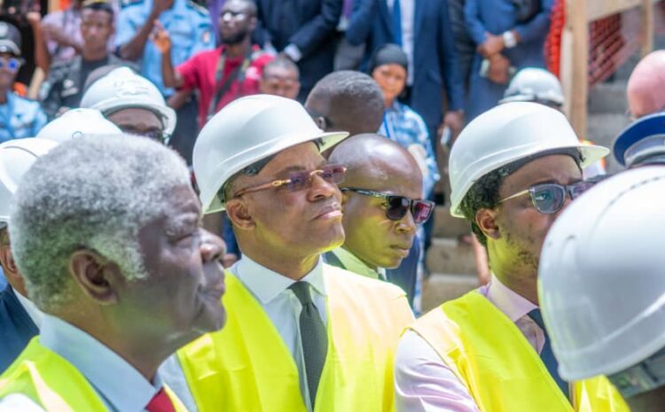 Visite de Monsieur le Premier Ministre sur le chantier de l’internat mixte