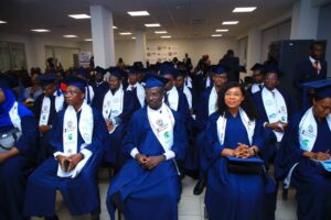 Remise de diplômes à 47 auditeurs du programme 3ES