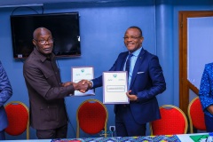 Cérémonie de signature de convention-cadre entre le FDFP et CNBP