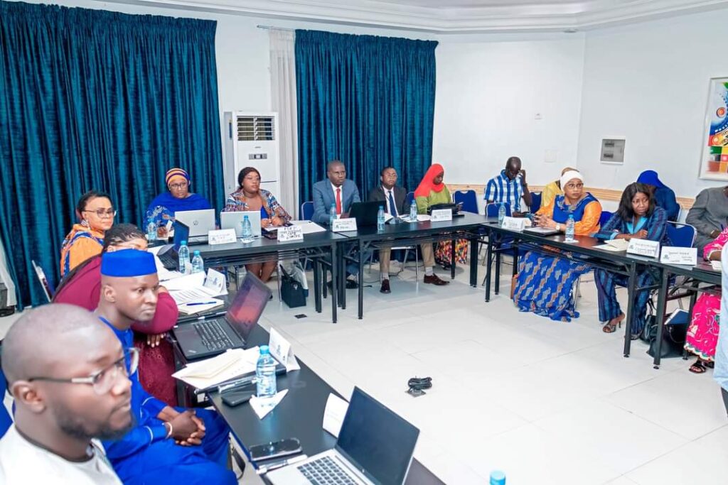 img_2024-11-12 at 08.38.34