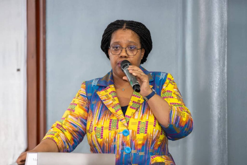 img_2024-11-27 at 20.04.18