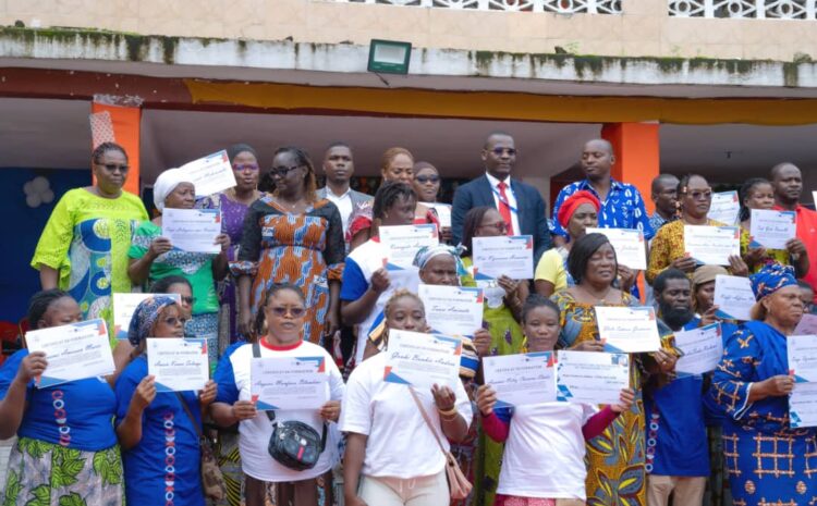 Le FDFP forme et soutient 200 femmes actives du secteur informel à Yopougon
