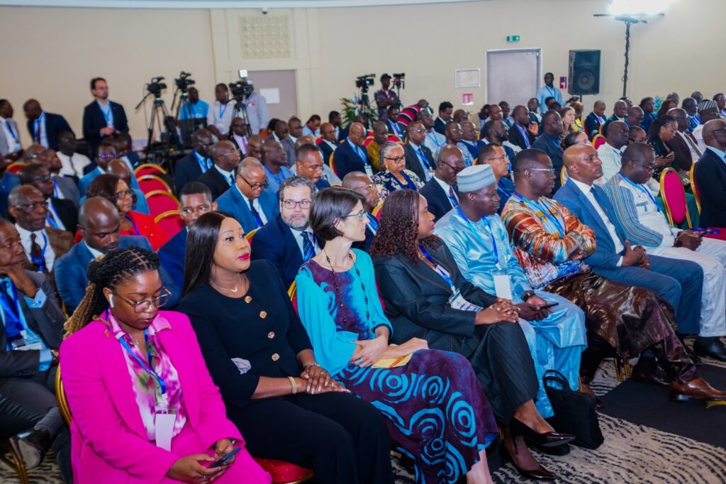 img_2025-12-09 at 20.12.59