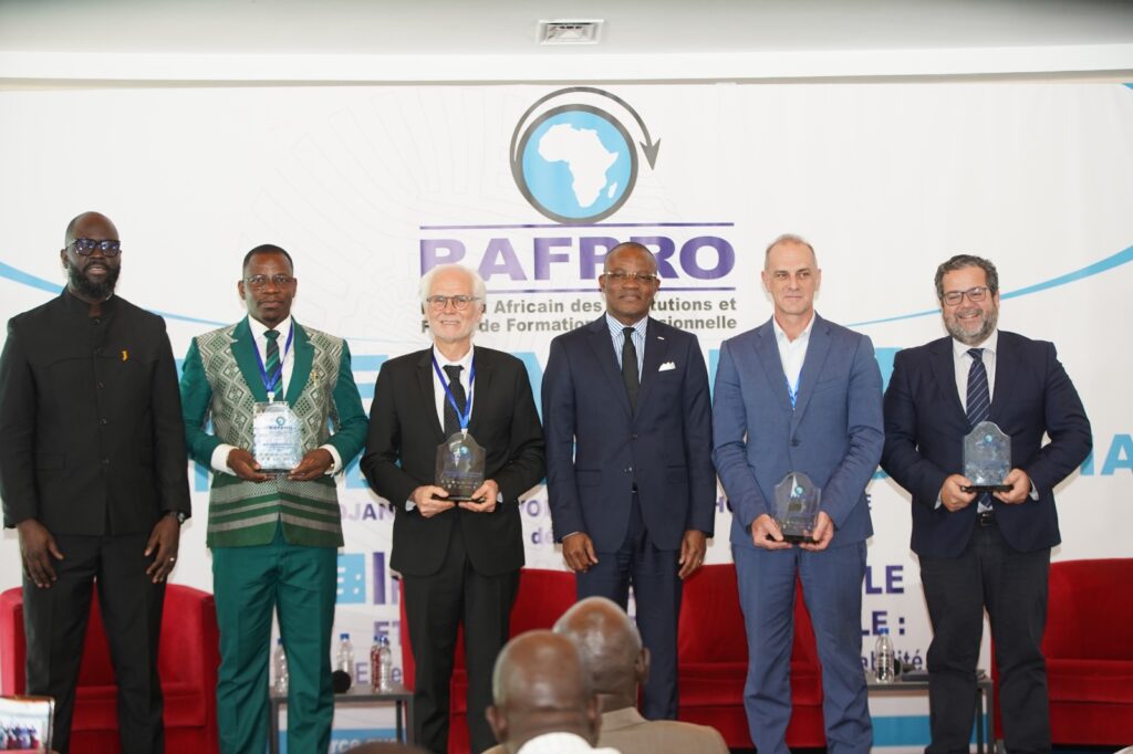 img_2025-12-09 at 20.13.03 (1)